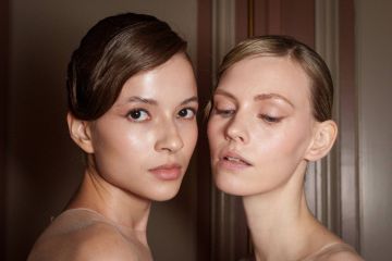 طقوس يومية تعزز جمال وإشراقة البشرة