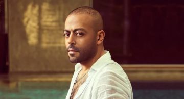 تامر عاشور يخضع لعملية رباط صليبي ويعتذر عن حفلاته الفترة المقبلة