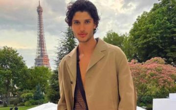 لؤي علامة يستمتع بإجازته الصيفية برفقة والدته.. وصديقته تلفت الأنظار بجمالها