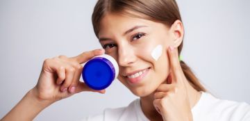 جمالك يبدأ من الداخل: عادات يومية تمنحك نضارة دائمة دون فلاتر