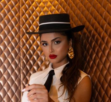 حلا الترك تحتفل بتخرجها... وهذا ما فعله والدها