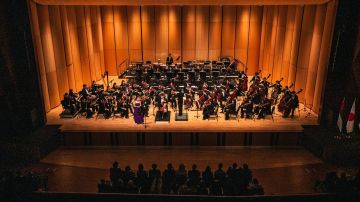 مهرجان أبوظبي يواصل ترسيخ مكانته الدولية بمشاركة نخبة من كبار مبدعي العالم مهرجان أبوظبي يواصل ترسيخ مكانته الدولية بمشاركة نخبة من كبار مبدعي العالم