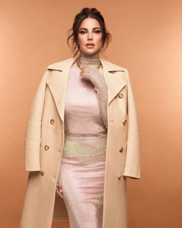 درة تعلن انضمامها ليسرا بعد غياب ثلاث سنوات عن السينما