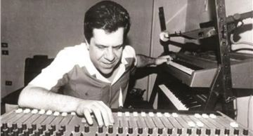 بدأ في لحظة إلهام عند الثالثة فجرا ... كيف صنع عمار الشريعي أسطورة رأفت الهجان؟