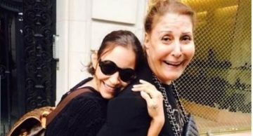 نقل زيزي مصطفى والدة منة شلبي لإحدى المستشفيات