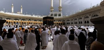 الإحرام الأبرد للرجال والنساء إبتكار جديد تطلقه الخطوط السعودية لموسم حج 2025 الإحرام الأبرد للرجال والنساء إبتكار جديد تطلقه الخطوط السعودية لموسم حج 2025