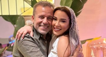 رسالة مؤثرة من شريف منير لزوج ابنته