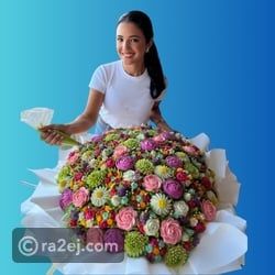 خبازة تحول الكب كيك إلى باقات زهور صالحة للأكل.. ما القصة؟