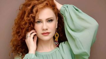 لينا شاماميان: عندما كتبت شآم أنت فتاتي لم أتوقع المستقبل لينا شاماميان: عندما كتبت شآم أنت فتاتي لم أتوقع المستقبل