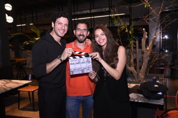 انتهاء تصوير بتوقيت 28 لهنادي مهنى وأحمد جمال سعيد ... ثاني حكايات ما تراه، ليس كما يبدو انتهاء تصوير بتوقيت 28 لهنادي مهنى وأحمد جمال سعيد ... ثاني حكايات ما تراه، ليس كما يبدو