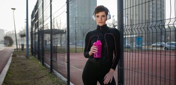 هل تعلمين فوائد شرب الماء على الريق وما الأمراض التي يعالجها؟