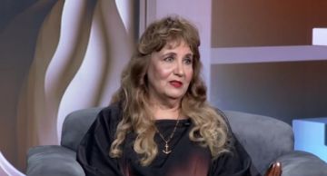 سميرة صدقي: أرفض مشاركة البلوجر والتيك توكر في الأعمال الفنية وما يقدمونه مبتذل سميرة صدقي: أرفض مشاركة البلوجر والتيك توكر في الأعمال الفنية وما يقدمونه مبتذل