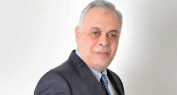 أشرف زكي: لم أطالب بوقف عرض مسلسل ليه لأ وقراري كان تسجيل موقف