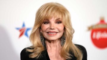 وفاة الممثلة الشهيرة لوني أندرسون.. نجمة WKRP in Cincinnati