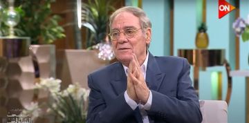 أحمد فؤاد سليم: يوسف شاهين كان مجنونا بالفن .. وهذا عيبه الوحيد أحمد فؤاد سليم: يوسف شاهين كان مجنونا بالفن .. وهذا عيبه الوحيد