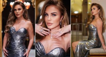 شرطة_الموضة: نيكول سابا بفستان فضي لامع بفتحة جانبية طويلة يظهر رشاقتها شرطة_الموضة: نيكول سابا بفستان فضي لامع بفتحة جانبية طويلة يظهر رشاقتها