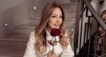 ليلى علوي تطمئن جمهورها عليها بعد تعرضها لحادث سير: الخبطة في الصاج ... قدر ولطف