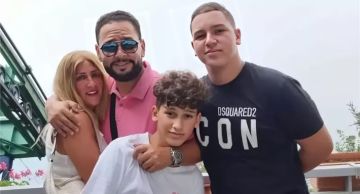 الأجهزة الأمنية تلقي القبض على نجل أحمد رزق بعد اعتدائه على طالب الأجهزة الأمنية تلقي القبض على نجل أحمد رزق بعد اعتدائه على طالب