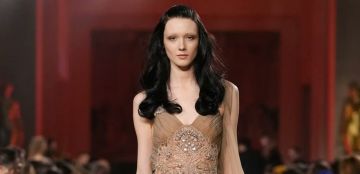 الإبداع اللبناني يسطع في أسبوع الموضة بباريس 2026...عروض آسرة لإيلي صعب وجورج شقرا وزهير مراد في ...