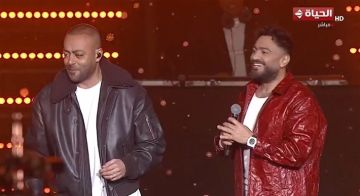 تامر حسني يغني هيجيلي موجوع وتامر عاشور بعيش في حفل رأس السنة - فيديو