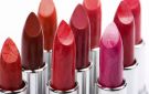 روج أحمر غامق: كيفية تطبيقه بطرق سهلة وبسيطة