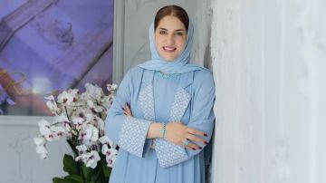 أمل الرئيسي في حوار عن جذورها العمانية وحكايتها مع باريس