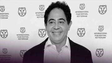 وفاة الكاتب والمنتج السينمائي المصري حسام علوان بعد صراع مع المرض وفاة الكاتب والمنتج السينمائي المصري حسام علوان بعد صراع مع المرض