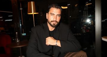 معتصم النهار يكسف سبب غيابه عن العرض الخاص لـ نصيب أول أفلامه في مصر معتصم النهار يكسف سبب غيابه عن العرض الخاص لـ نصيب أول أفلامه في مصر
