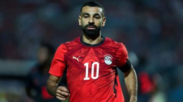 أول ظهور لـ ليل .. نجل محمد صلاح يخطف الأنظار
