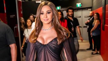 إليسا تعيش ليلة استثنائية في بيروت (فيديو) إليسا تعيش ليلة استثنائية في بيروت (فيديو)