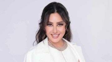لطيفة تهنئ سميرة سعيد بزفاف نجلها شادي النابلسي