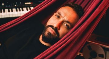 ابن الناس ... كريم محسن يستعد لطرح ألبومه الجديد الخميس المقبل ابن الناس ... كريم محسن يستعد لطرح ألبومه الجديد الخميس المقبل