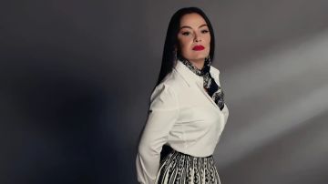 شريهان تخطف الأنظار مع ابنتها تاليا.. ورسالة مؤثرة تكشف سر اللقاء شريهان تخطف الأنظار مع ابنتها تاليا.. ورسالة مؤثرة تكشف سر اللقاء