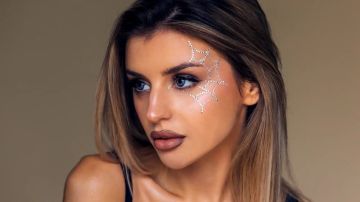 5 أفكار لمكياج هالوين 2026 بطابع غامض وأنيق
