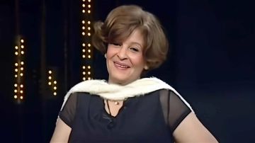 أول ظهور لـ عائشة الكيلاني بعد غياب طويل أول ظهور لـ عائشة الكيلاني بعد غياب طويل
