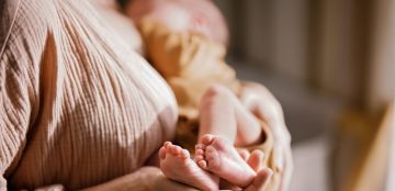 طرق خاصة لعناية المراة بنفسها بعد الولادة