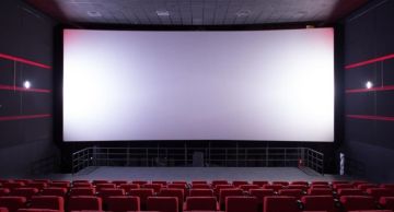 السينما في رمضان: من تقشف (صيام) اختياري إلى إفراط (افطار) مرتقب في العيد السينما في رمضان: من تقشف (صيام) اختياري إلى إفراط (افطار) مرتقب في العيد