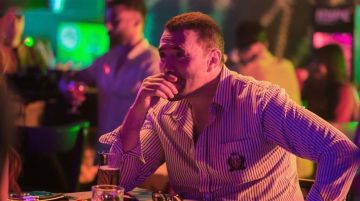 رامي وحيد يظهر كضيف شرف في روج أسود