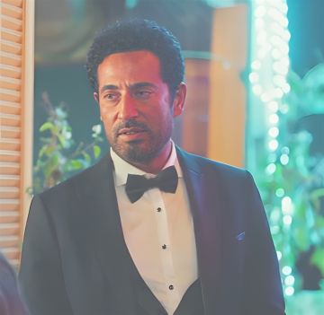 مسلسل إفراج الحلقة 19.. عمرو سعد يحذر حاتم صلاح من الغدر ويكتشف الدولارات المزيفة