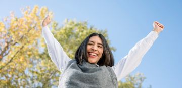 اجعلي يومك مميزا ولا تدعيه يمر بلا حياة من أجمل العبارات الإيجابية للصباح