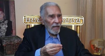 فيديو - نجل عبدالرحمن أبو زهرة يكشف آخر تطورات الحالة الصحية لوالده: لا يزال فاقدا للوعي