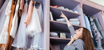 تعرفي على أسماء الفساتين وأبرز القصات التي احتلت منصات الموضة