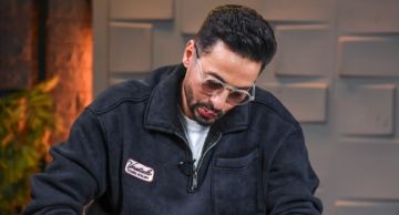 بكاء حمادة هلال بسبب والدته الراحلة: توفيت في اللحظة التي تسلمت فيها مفتاح مدفنها