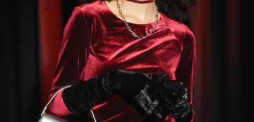 فساتين مخمل: أفكار تناسب جميع إطلالاتك ومناسباتك