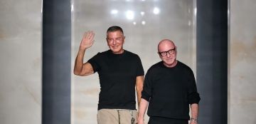 ستيفانو غابانا ينسحب من الرئاسة في هزة تشكل تحولا جذريا في هيكل إدارة دار دولتشي أند غابانا