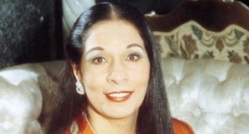 مشاكل في الرئة وصعوبة في التنفس ... تفاصيل الحالة الصحية لسهير زكي