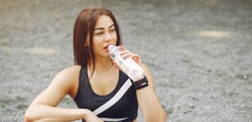 ما هي فوائد المياه الغازية؟ تعرفي معنا على الإجابة