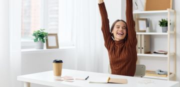 عبارات إيجابية قصيرة تبعث التفاؤل والابتهاج تجاه الحياة
