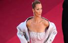 سحر بيلا حديد يهيمن على مهرجان كان السينمائي 2026... حضور طاغ وإطلالات لا تنسى