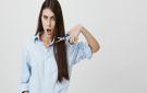 لإطلالة عصرية.. تزيني هذا الصيف بقصات شعر قصير مدرج 